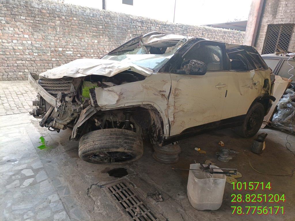 MARUTI VITARA BREZZA ZDI